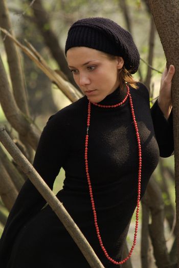 Коралловые бусы