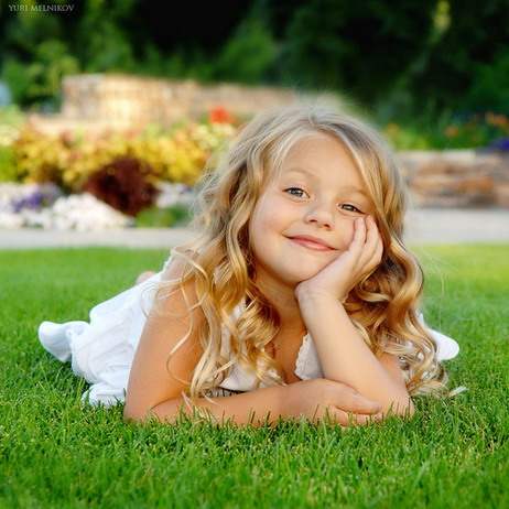 Аленкино детство