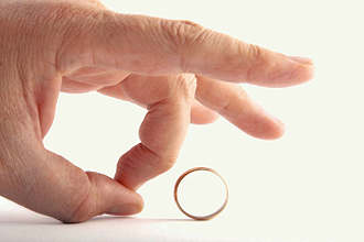 Каялся мужчина у порога