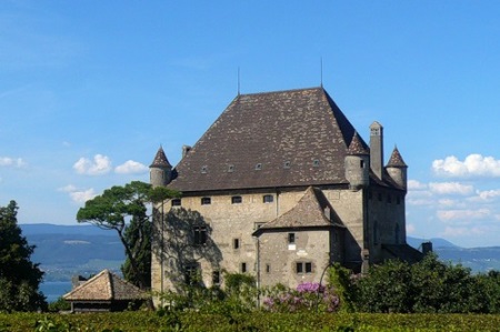 Разная жизнь