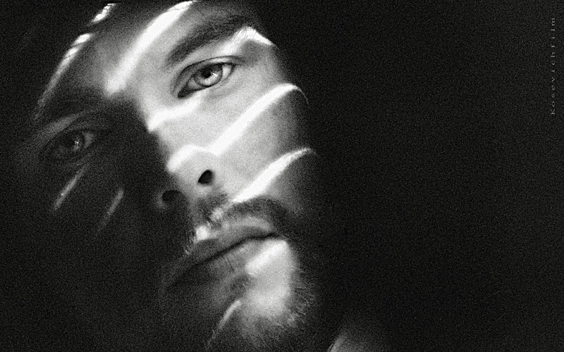 И эта грусть мне кажется милее