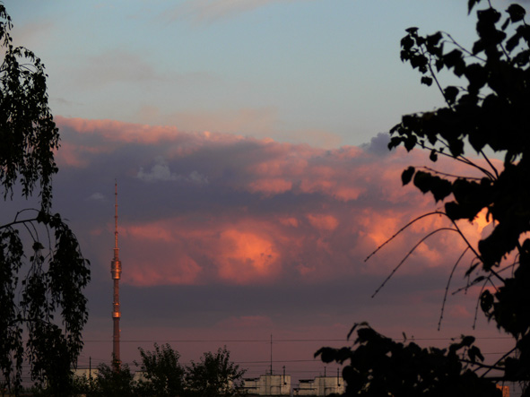 Останкинская башня в облаках! фото авт