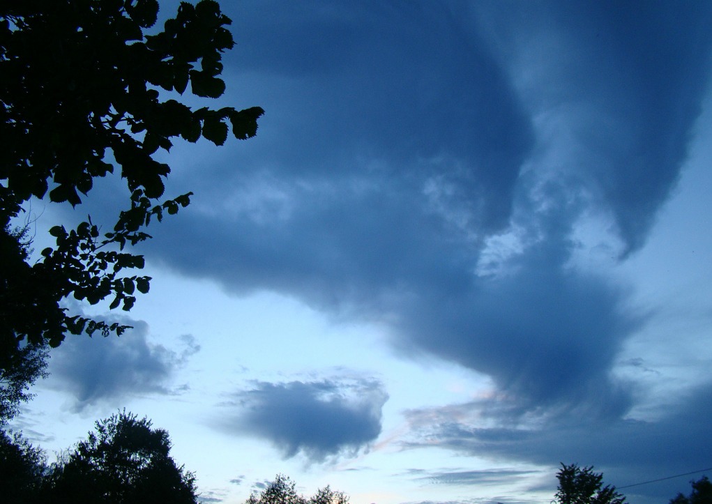 Летим к облакам