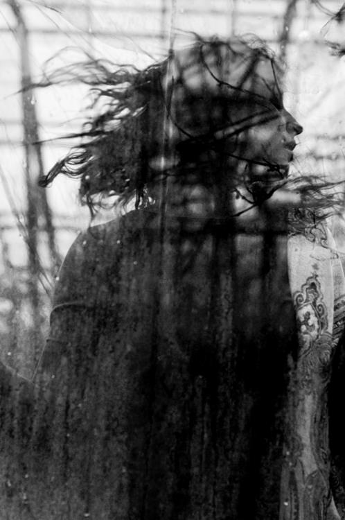 Суетою себя