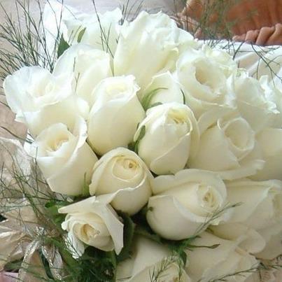 Дарите женщинам цветы