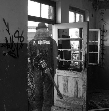 Любовью дышит...