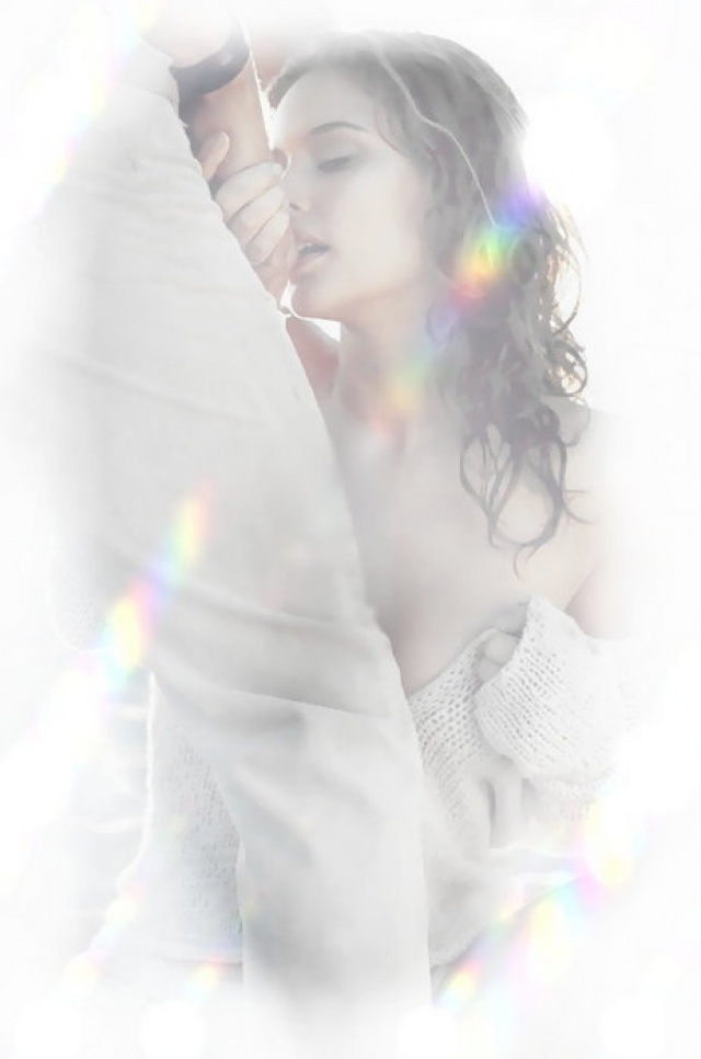 нежность и любовь к мужчине. раствориться в нежности. дыши со мной открытки. утонуть в любви. красивые сны про любовь.