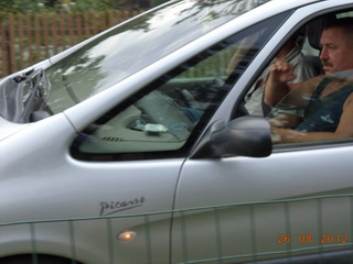 Морда в лемпу - дуля в жебку сь...