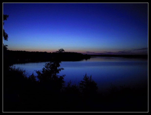 У моря ночного