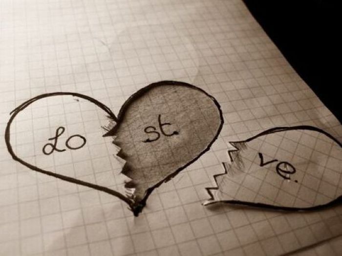 Всё просто - мы не влюблены..