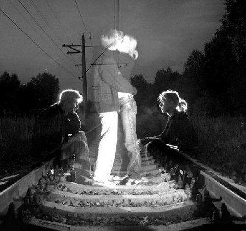 Rose clouds of holocaust