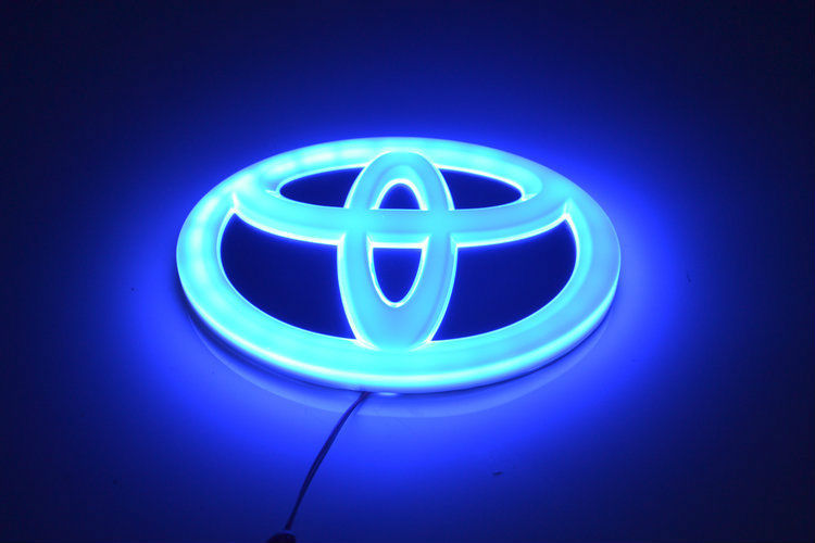 Toyota молния логотип