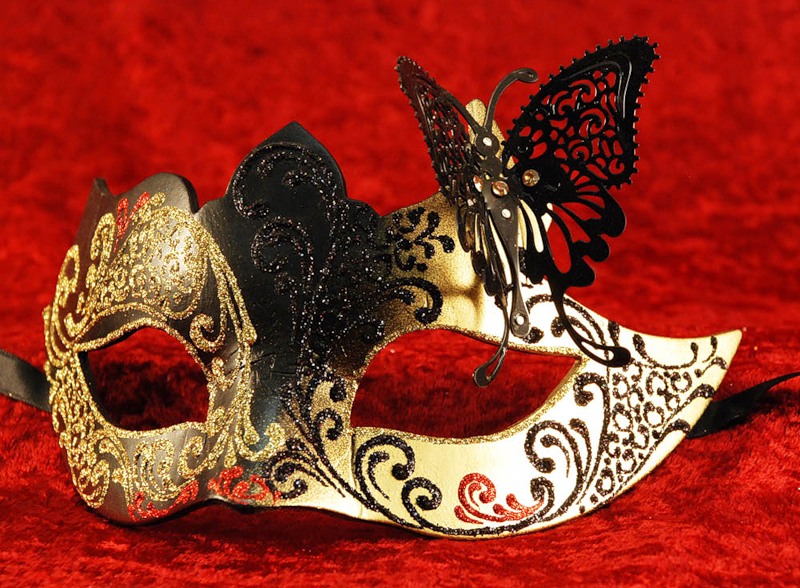 Карнавальная ночь