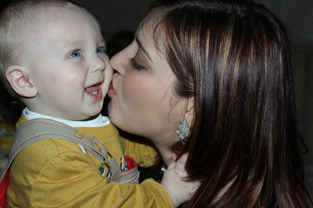 Глазки голубые...