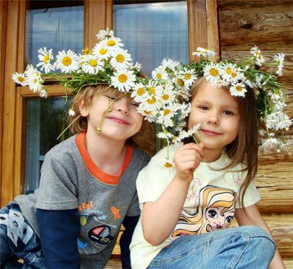 Девчонка в платье как трава