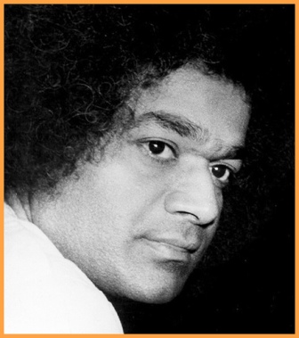 Сатья Саи говорит - Когда мы обвиняем других...