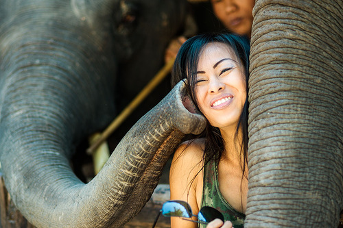 Любят женщины ушами! Дню Любви