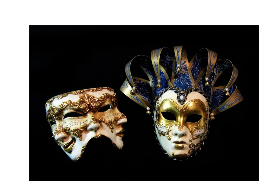 Под маской паяца