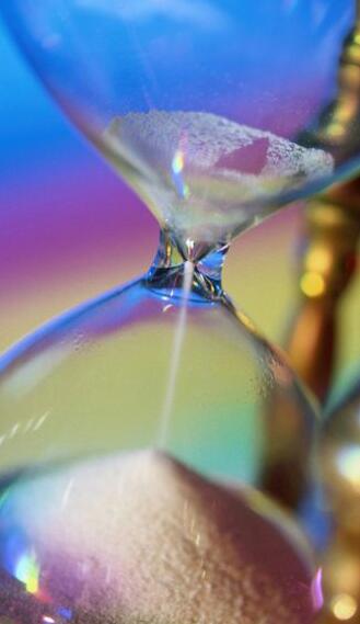 время меняет местами