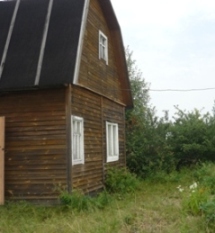 Дом когда-то собирался по дощечке