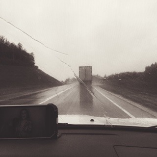 Накрапывает дождик мерно