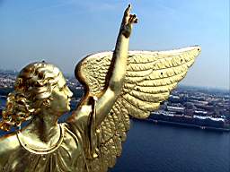 На пожелание Любви Вам горячей и нетленной!