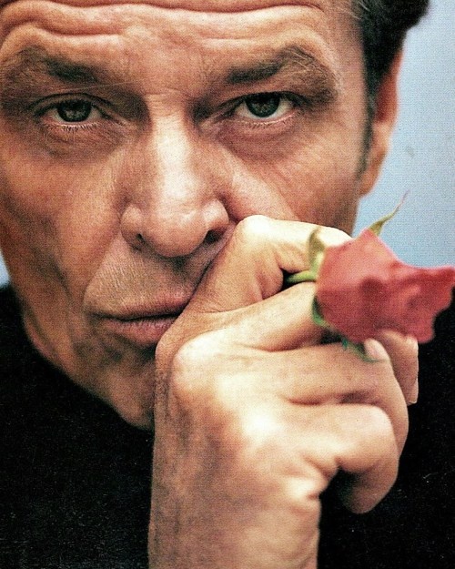 Не перевелись ещё романтики...