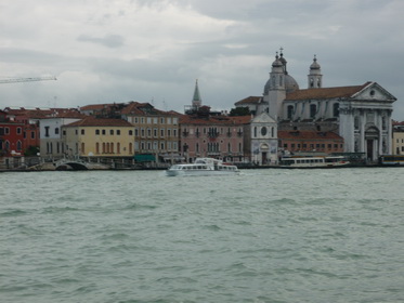 На старом кладбище Венеции