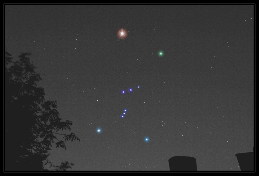 В небе видит знак. Пояс Ориона Созвездие. Созвездие Ориона на небе. Бетельгейзе в созвездии Ориона. Созвездие Ориона в ночном небе.