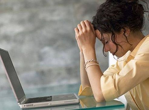 Снова в Новый год буду я одна