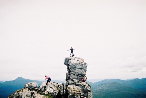 Без смысла. Давайте, не умирая