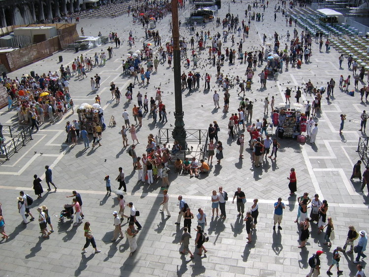 Эти маленькие человечки