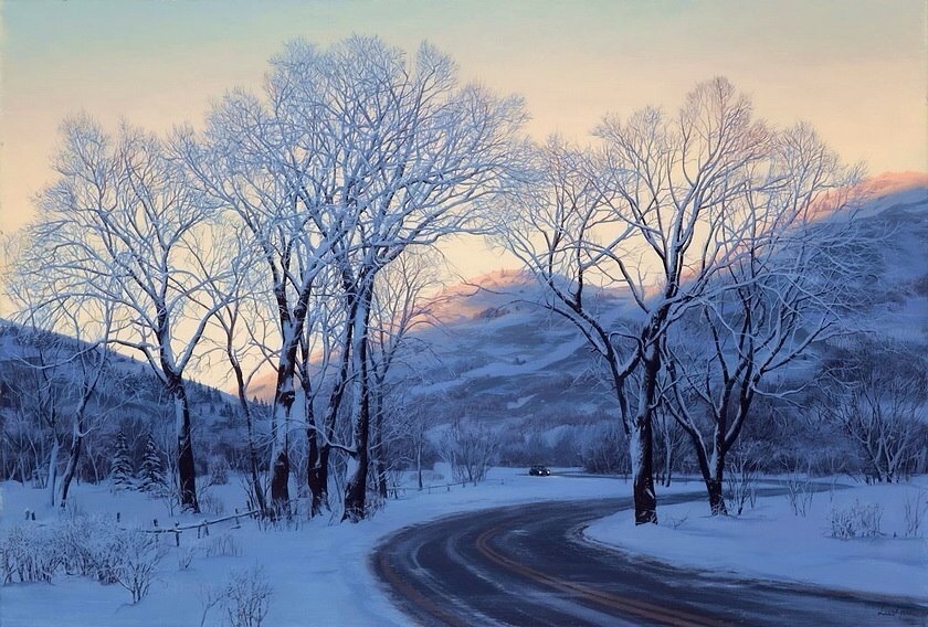 Терпко пахло хвоей