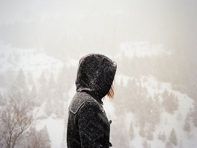 Но в эту зиму нас не вылечит мороз