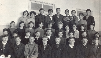 Друзьям юности и школе 5 города Искитима