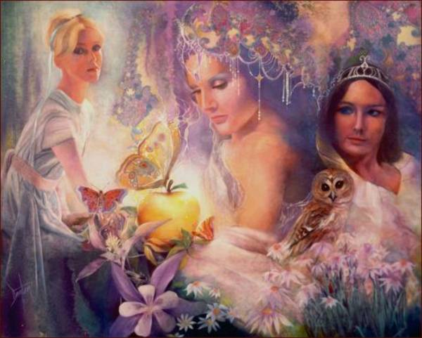 Живу Богиней