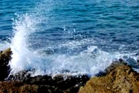 Нас освятит