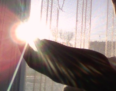 снова тихо ласкает сон