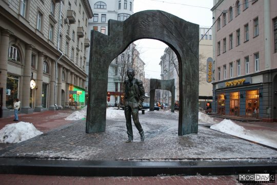 Вспоминая великих. Б. Окуджава. Арбат. Сальникофф