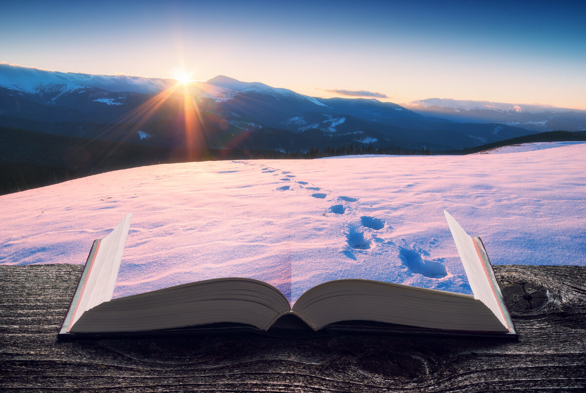 Под белым небом светлая обитель...