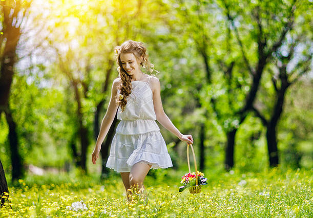 А девушка-весна...