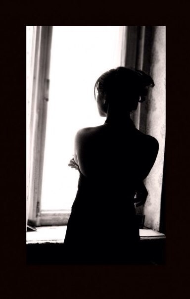 женщине. девушке. мне