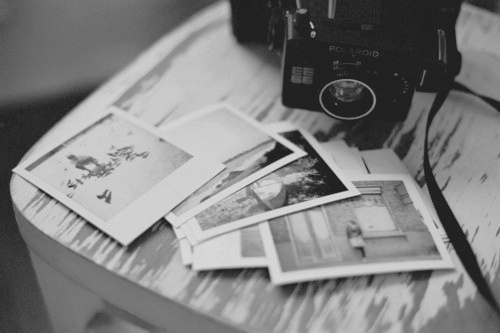 В нашем метро две лестницы