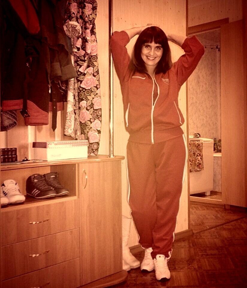 Дай мне, свою ты, руку,