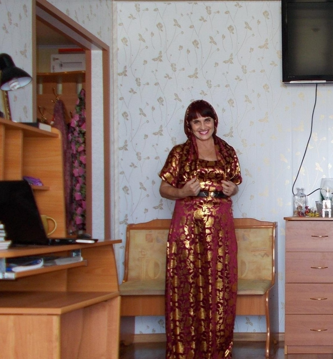 Я просыпаюсь с мыслью, о тебе,