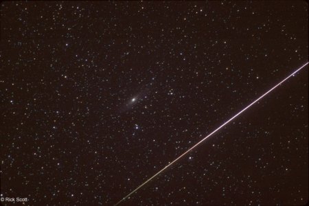 Вы песчинки, но вы всё, когда из уст молитва