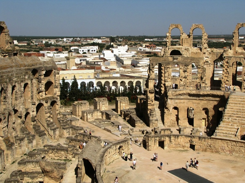 Эхо метнулось