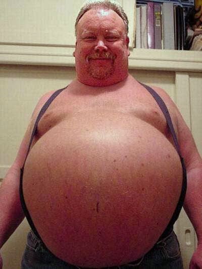 Мужику надо плакать, а не улыбаться...