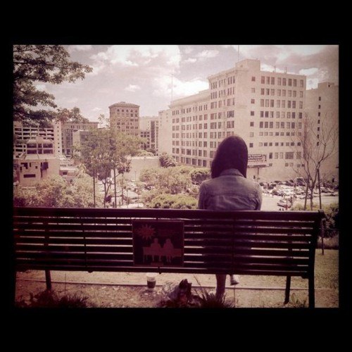 Недолюбила... посв. Б. Д