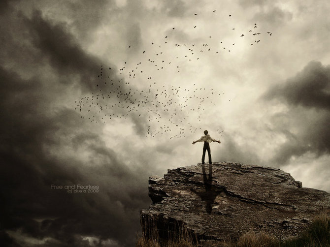 крылья в кавычках